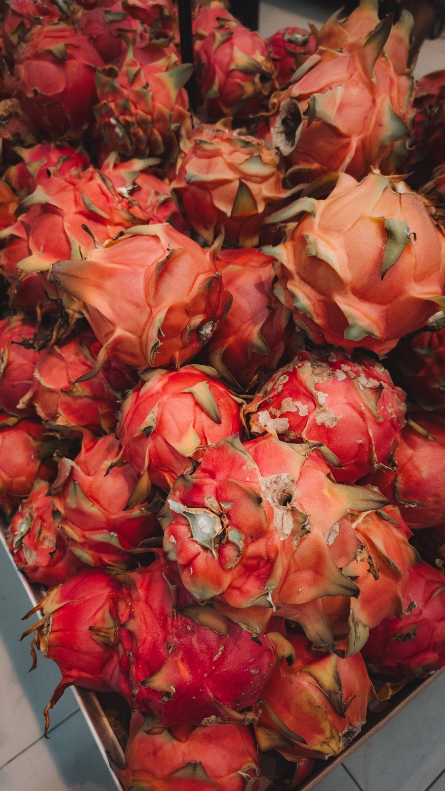 Illustrative dragon fruit photograph; flesh colour and cultivar are not verified.