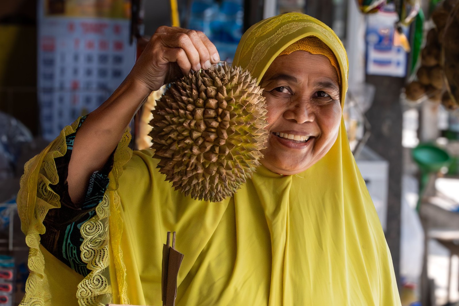 Illustrative fresh durian photograph; cultivar and origin are not verified.